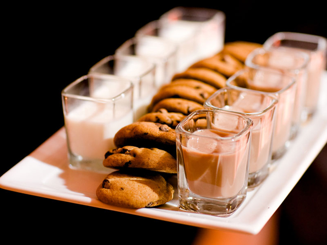 wedding milk and cookie bar