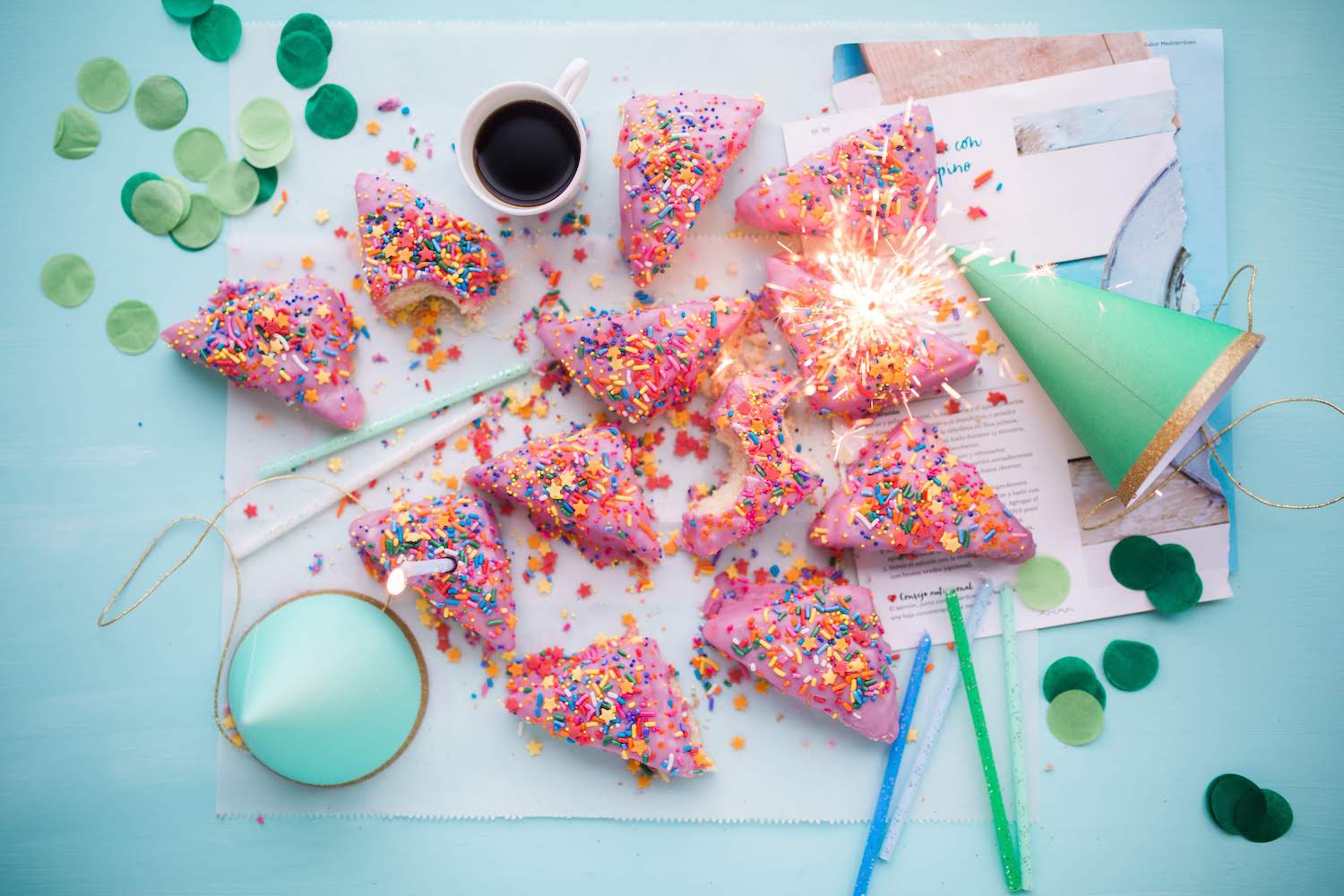 13 Creative Ideas for Engagement Party Favors